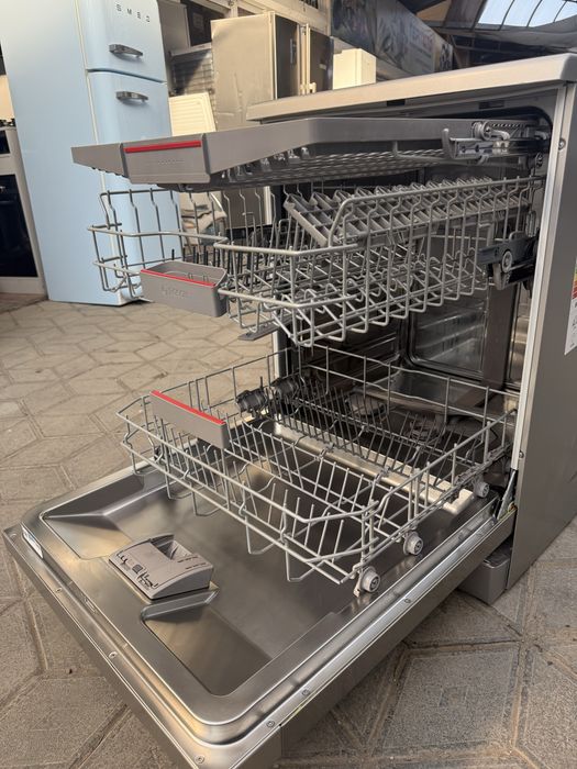 Посудомийна машина Bosch SL6PW1B