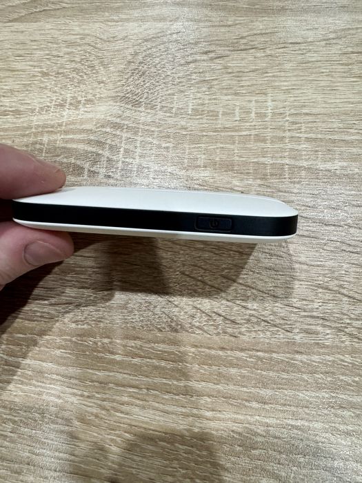 4G WiFi роутер HUAWEI