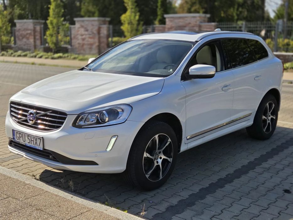Volvo XC 60 Volvo XC60 • Automat • 1 właściciel • Zadbane, garażowane