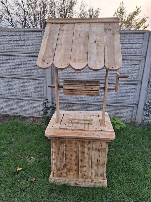 Декоративний  колодязь