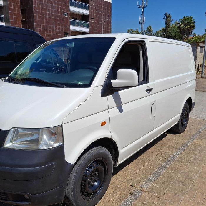 Fourgon vw transporter t5