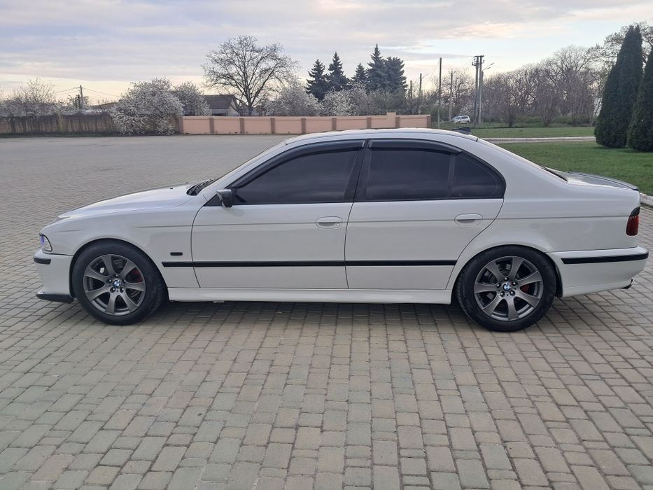 Продам BMW E39 3d M57