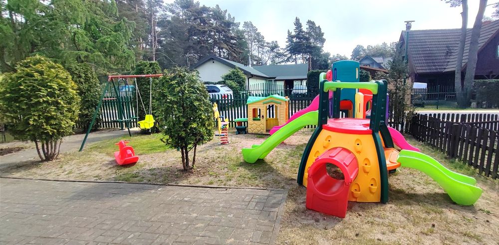 Tanie Pokoje apartamenty noclegi nad morzem blisko plaży Poddąbie