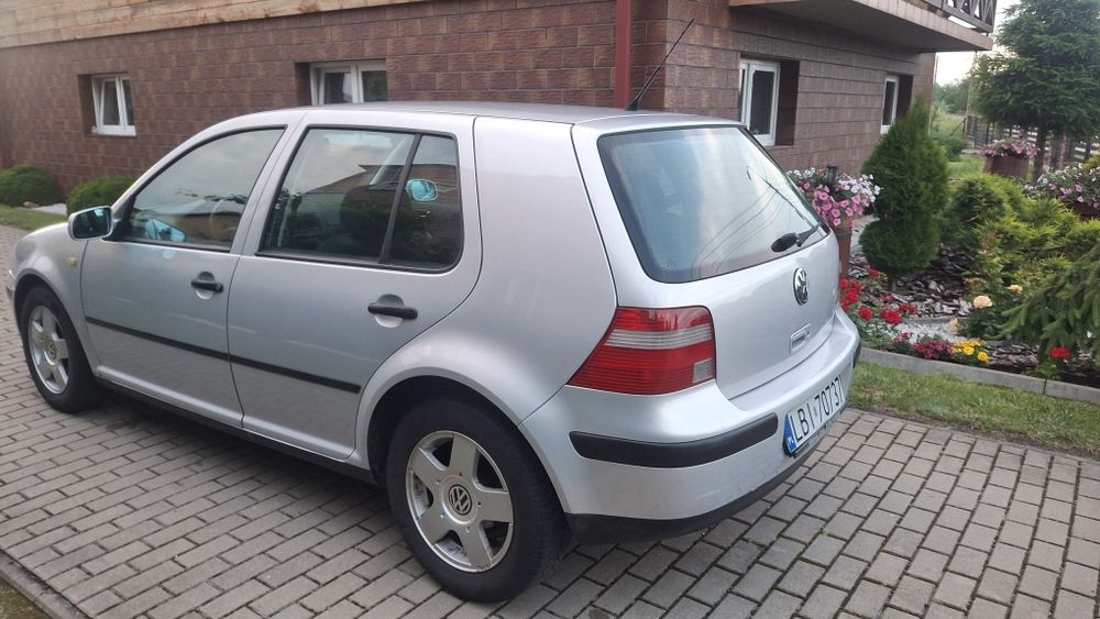 Golf 4 1.4 benzyna