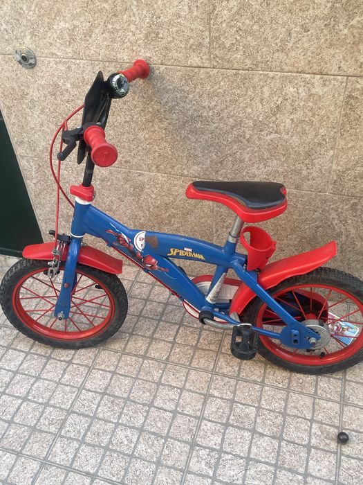 Bicicleta homem aranha crianca
