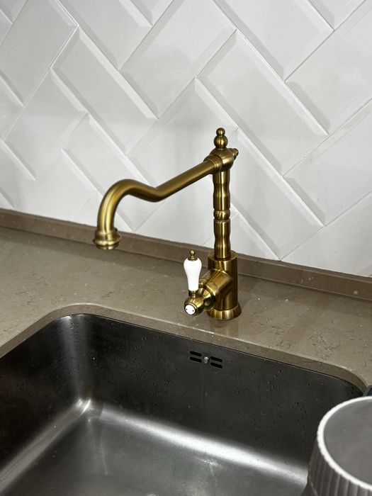 Torneira GLITTRAN IKEA dourada427751100562155521