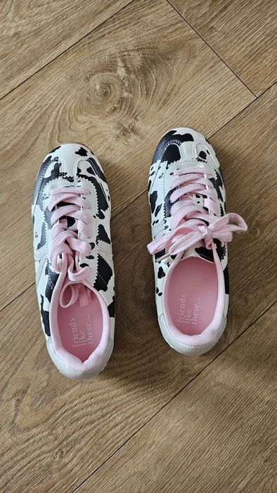 Sneakersy krówka 36