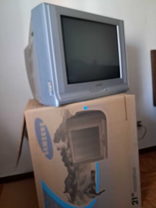 Televisão Samsung CW 21