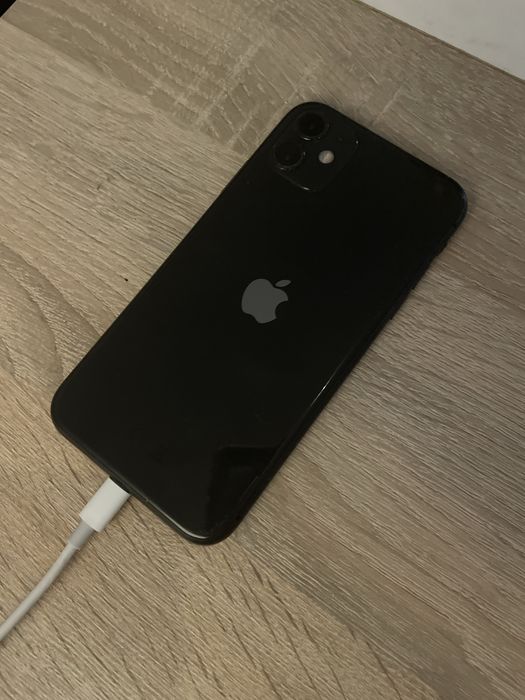 Iphone 11 (preto) bloqueado