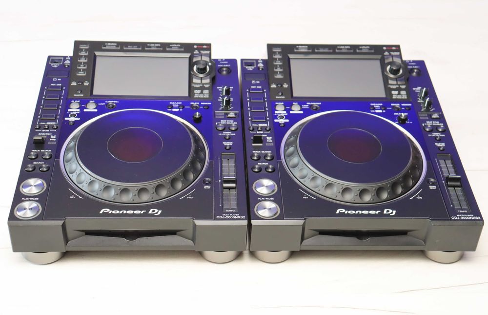 CDJ-2000 nexus 中古 専用カバー付 パイオニア CDJ-2000 nexus 中古 専用カバー付 パイオニア 中古商品入荷情報