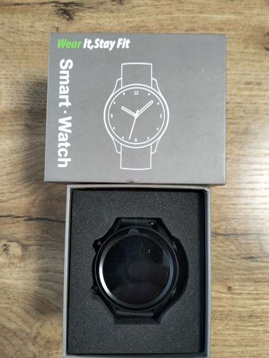 Smartwatch ze sluchawkami