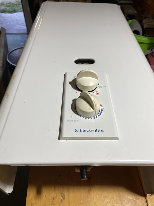 Газова колонка Electrolux GWH 275