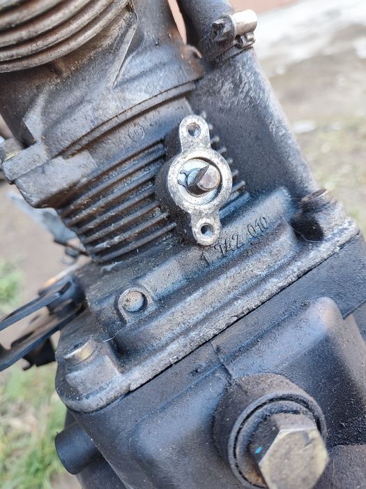 Дросильна заслінка + впускний колектор BMW M60