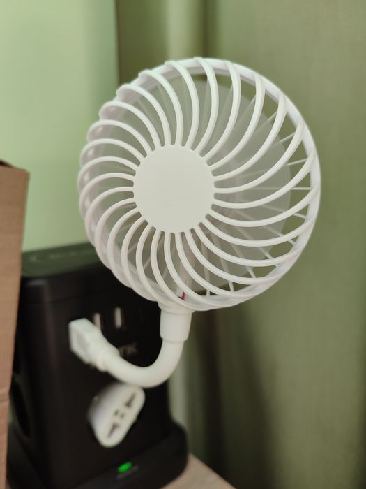 Портативний, гнучкий USB вентилятор для павербанка смартфона ноута