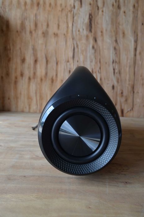 Акустична водонепроникна портативна bluetooth колонка