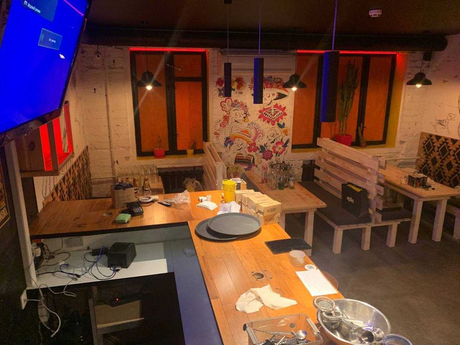 Готовое кафе с мебелью и оборудованием на пр.Науки под кафе, бар и т.д