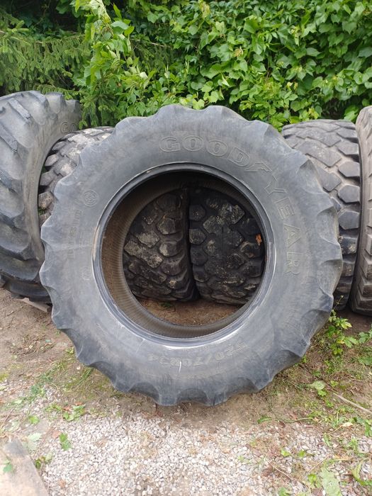 Goodyear 520/70R34