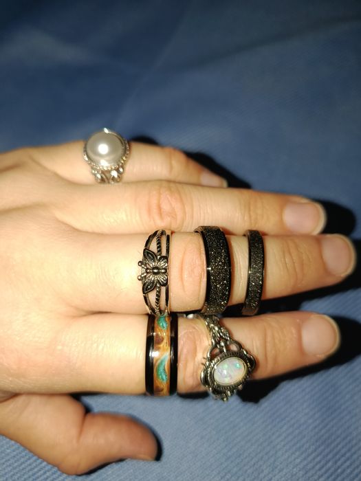Продам біжутерію, каблучки
