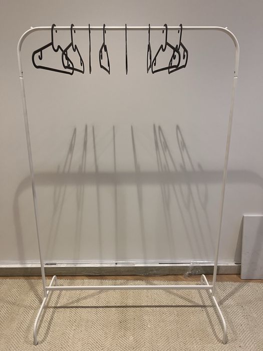 Stojak na ubrania - IKEA MULIG (biały) 99x152 cm