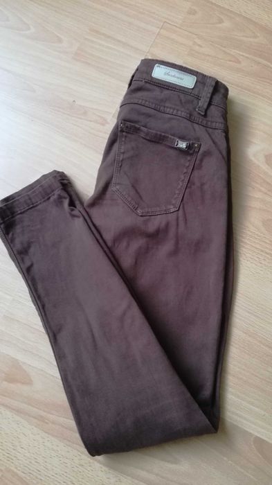 Spodnie Stradivarius r. 34/XS