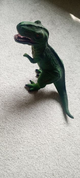 Figurka dinozaura