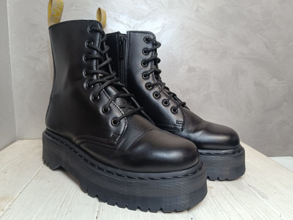 Dr. Martens Vegan Jadon II Mono