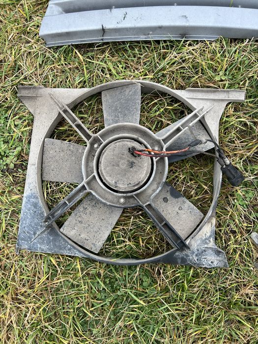 Кришка мотора на опель вектра а дизель 1,7