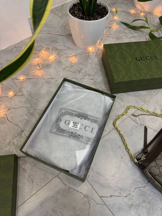 Жіноча сумка Gucci, бежевий монограм