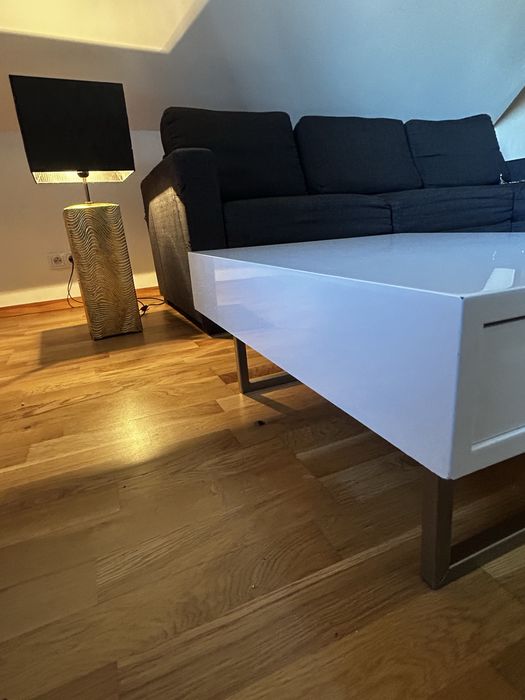 Natuzzi modernistyczny stolik kawowy