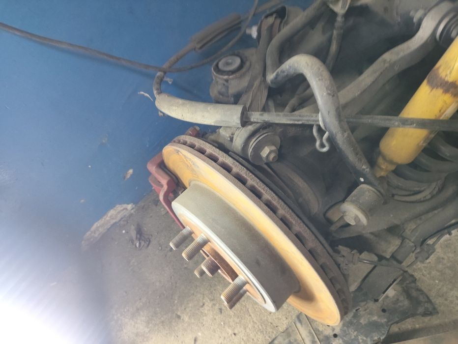 Kompletne tylne zawieszenie – Dodge Challenger 5.7 V8 2021