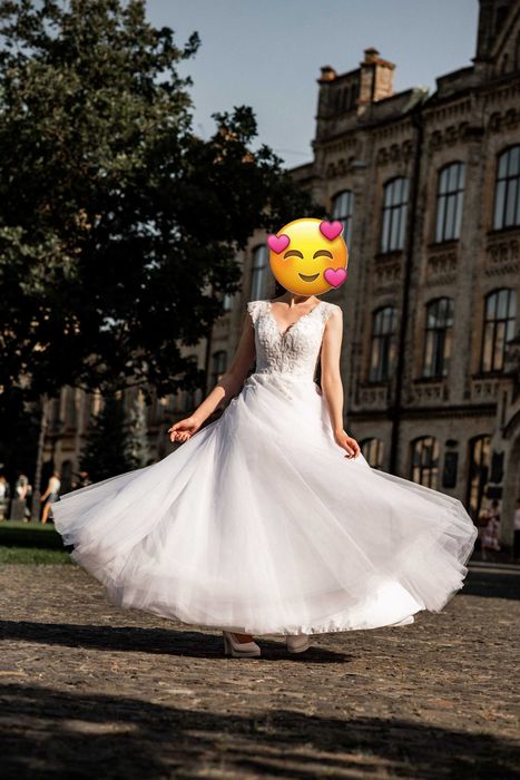 Красивое элегантное СВАДЕБНОЕ ПЛАТЬЕ