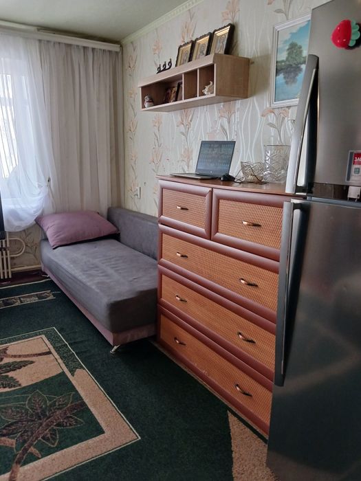 Срочно продам 3-х Чешку! В районе Карата.