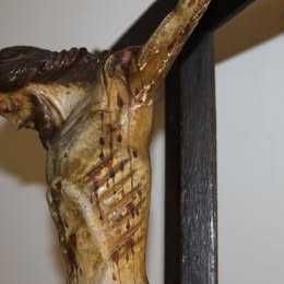 Grande crucifixo em madeira início Séc XIX