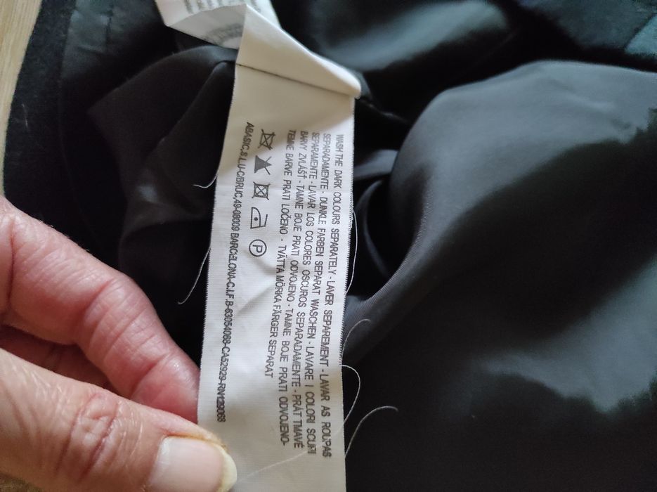 Spódnica z wełną Desigual rozmiar XS