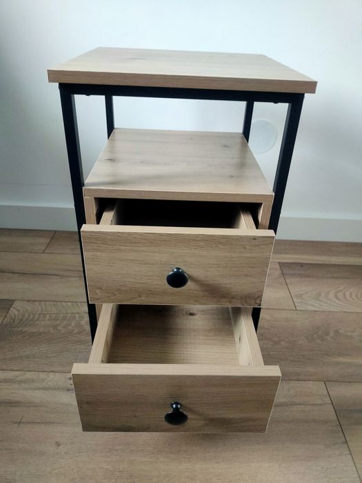 Stolik nocny- loft