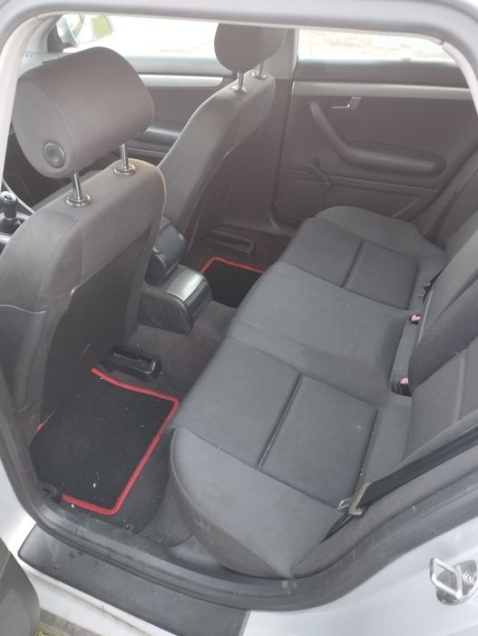 Автомобіль Ауди А4