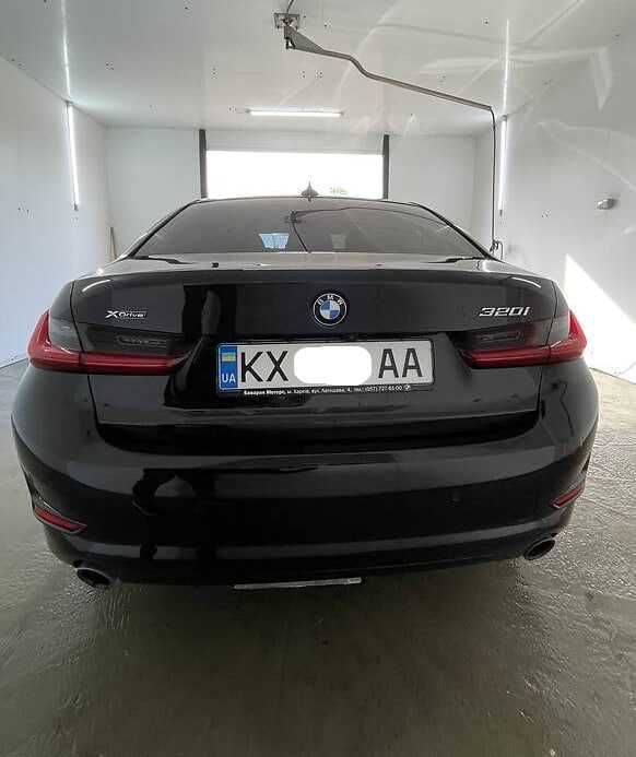 BMW  320   20 20