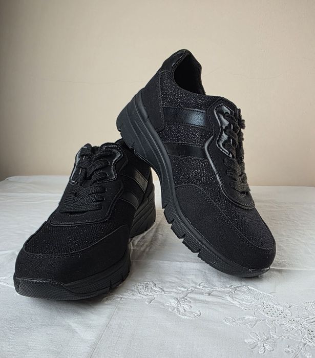 Sneakersy rozmiar 37