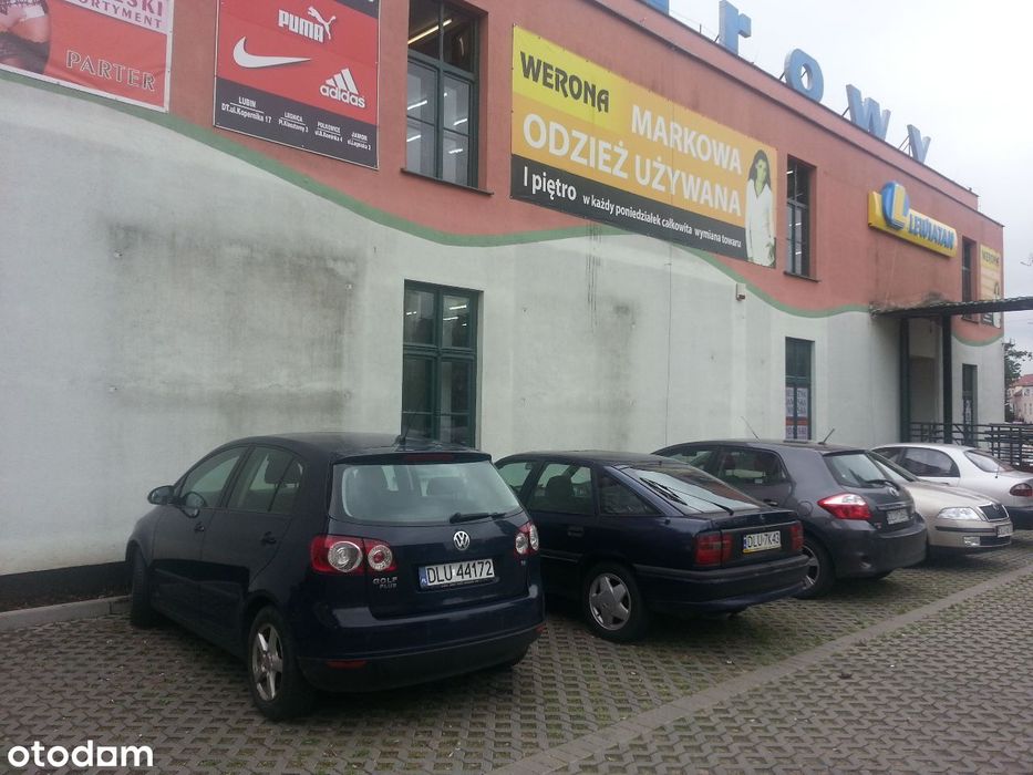 Lokal na parterze budynku usługowo - handlowego Lubin