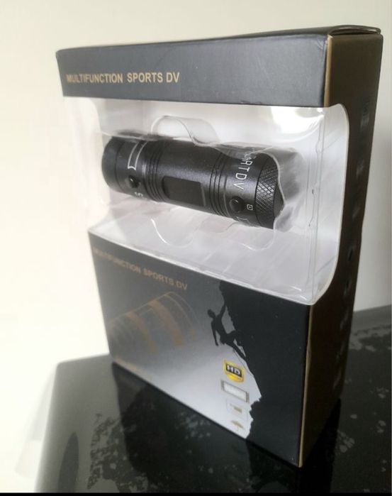 Câmara de desporto com suporte 1080 p