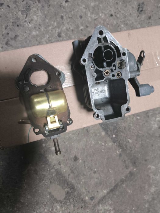 Gaznik fiat 126  650 77 r 0rginal