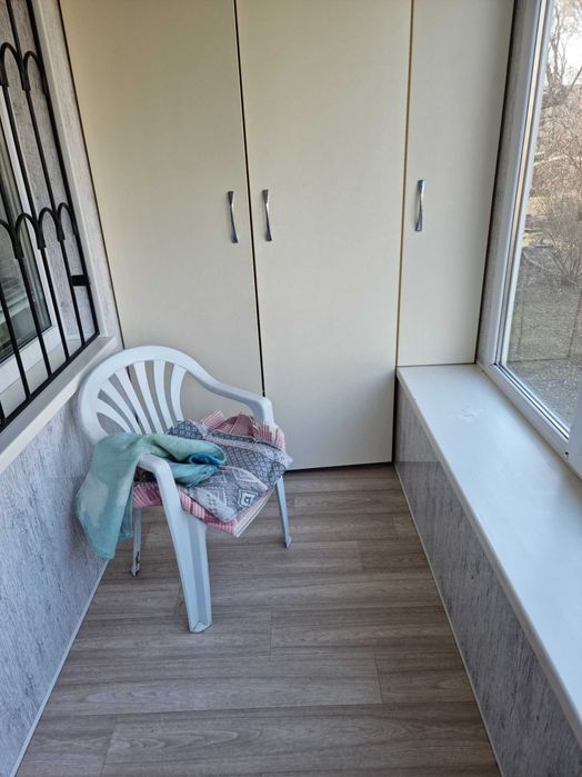 Сдаётся  однокомнатная квартира на Космосе (не для вечеринок) УЮТНАЯ..