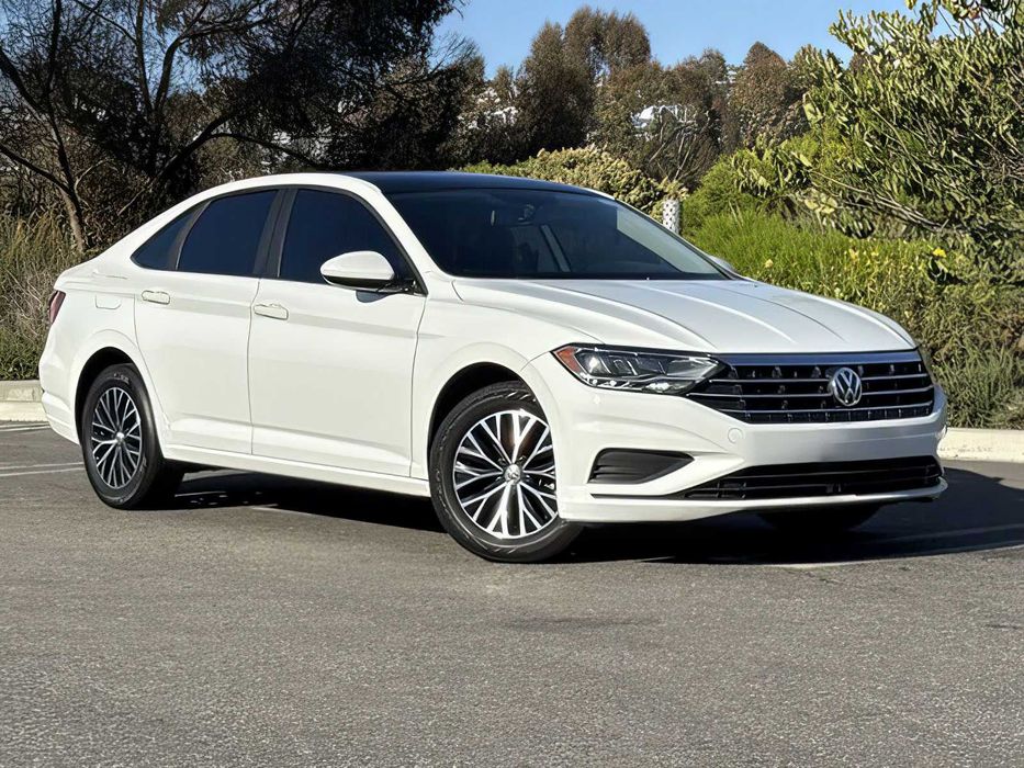 Volkswagen Jetta      2019