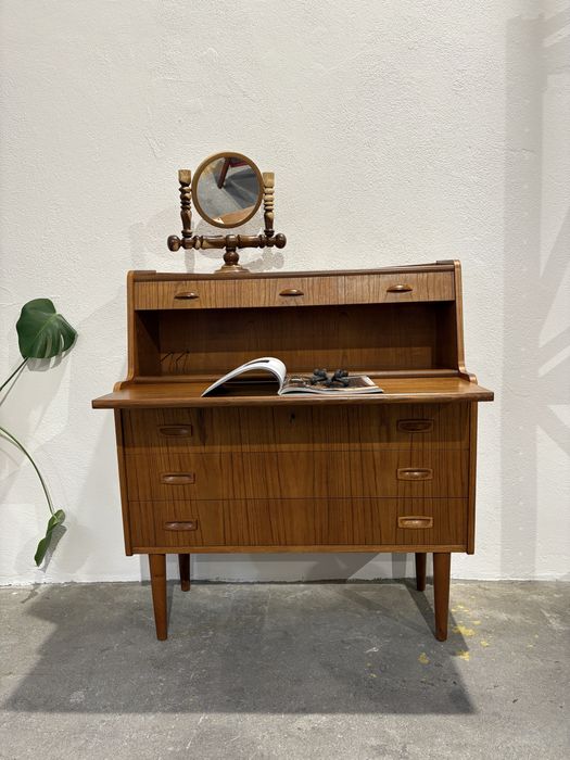 Skandynawski tekowy sekretarzyk biurko chatol Dania 1970s