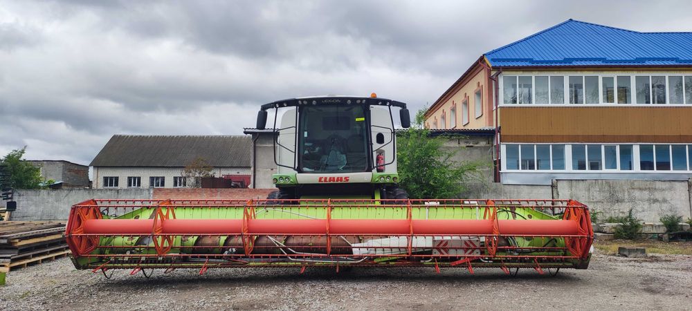 Комбайн CLAAS Lexion 760