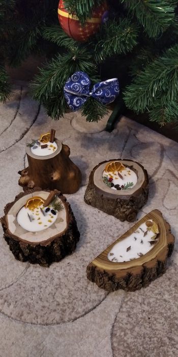 Свічки в дереві.