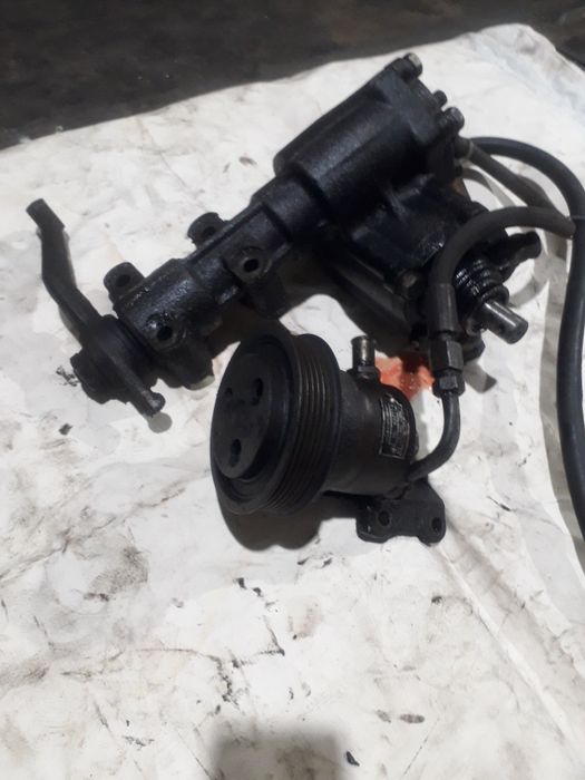 Гідропідсилювч руля на волгу .