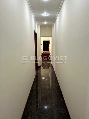 Шота Руставелі 30 Б, офіс з якісним ремонтом