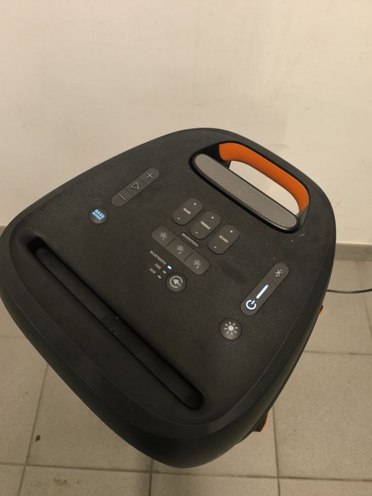 Alugo Coluna de Som JBL 310