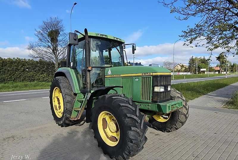 Ciągnik John Deere 6800 , 8337 h